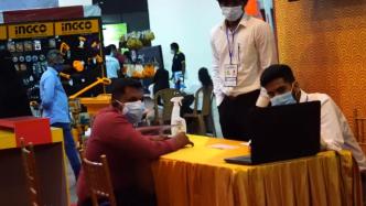 斯里兰卡中国企业商会举行招聘会，吸引众多当地求职者