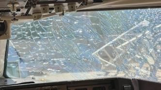 美国一客机风挡玻璃破裂后紧急降落，机载198名乘客