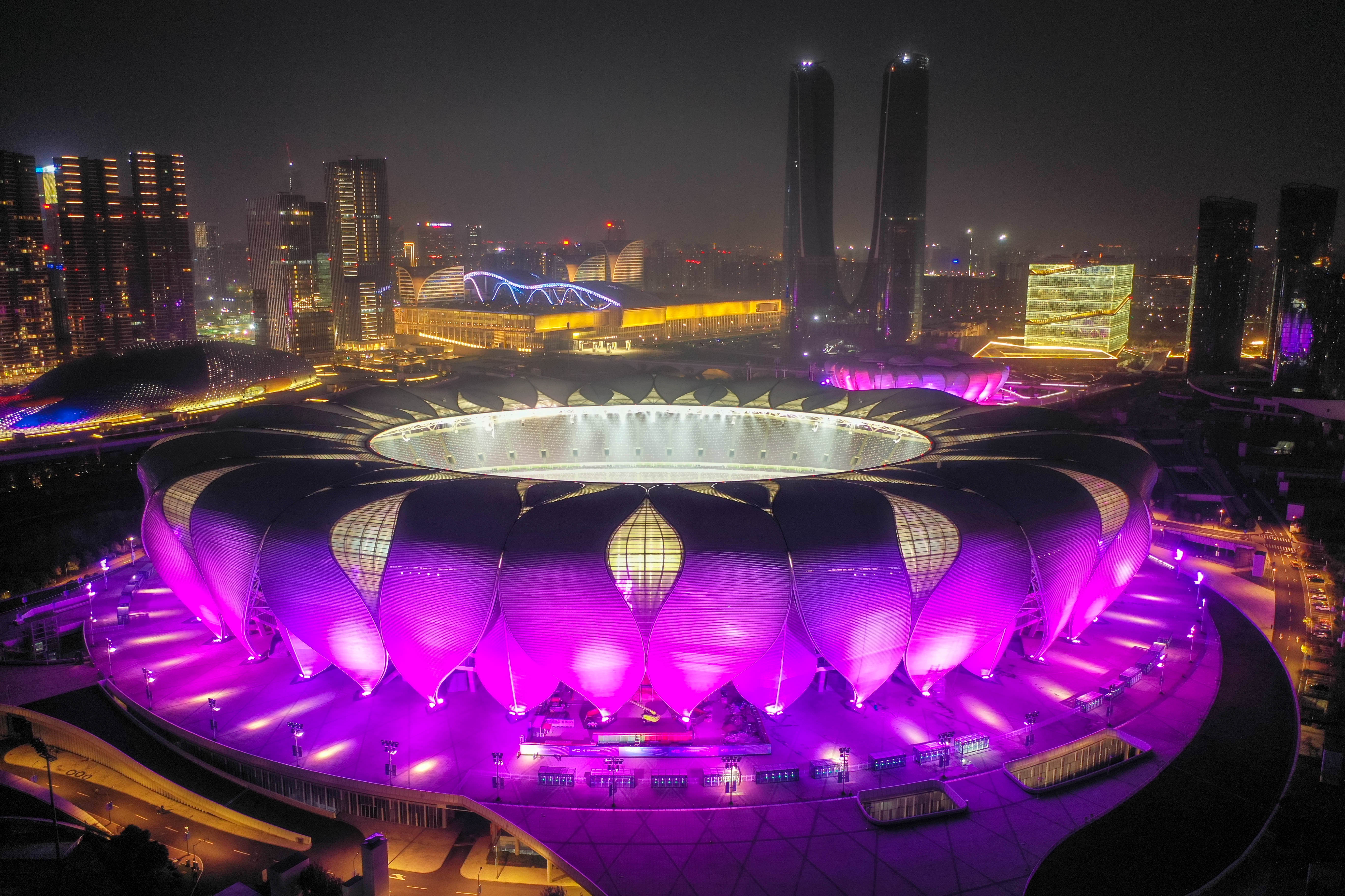 杭州亚运会场馆夜景