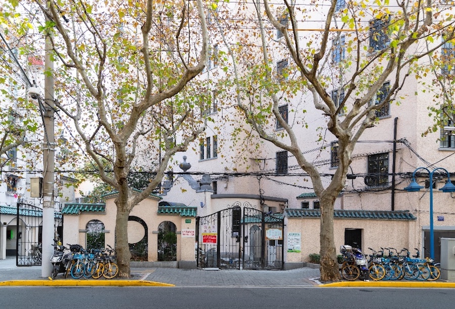 华山路699号枕流公寓主入口