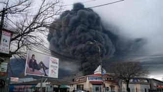 早安·世界｜乌克兰黑海城市敖德萨遭导弹袭击,多地发生火灾