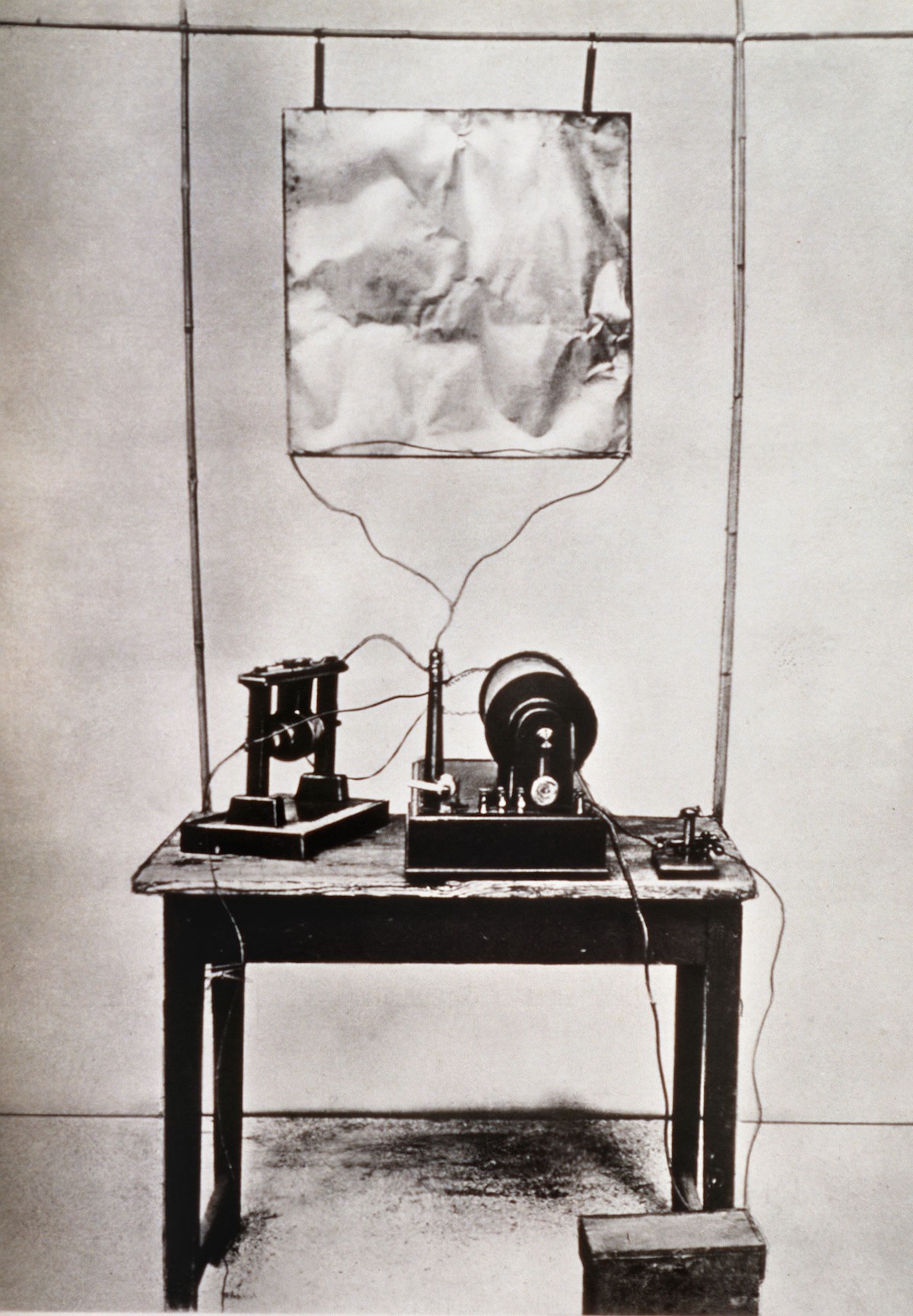 无线电发明者马可尼的有生之年与今天的马可尼