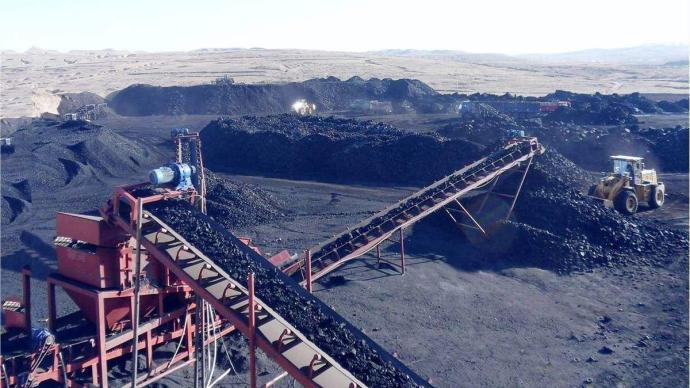 欧盟批准对俄煤禁令：替代市场难寻，国际煤价或再度飙升