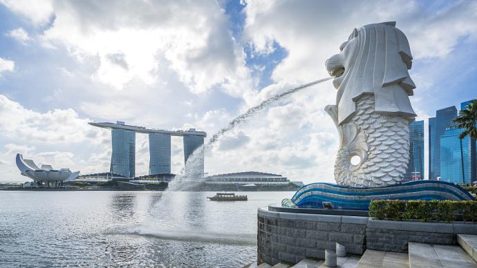 張晨怡：新加坡華人的“馬來化”、“英化”與“再華化”