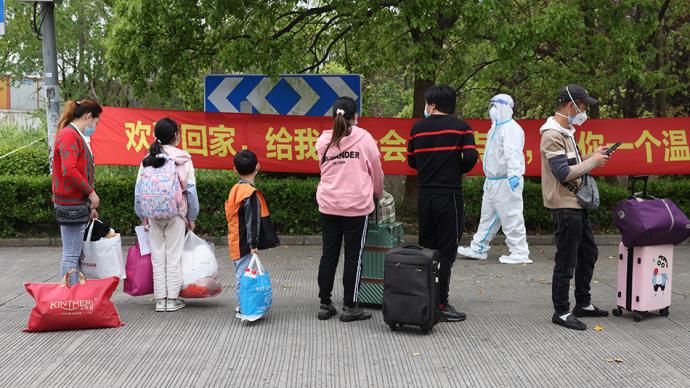 上海戰疫丨北蔡聯勤村消殺完畢，首批近千名村民陸續回家