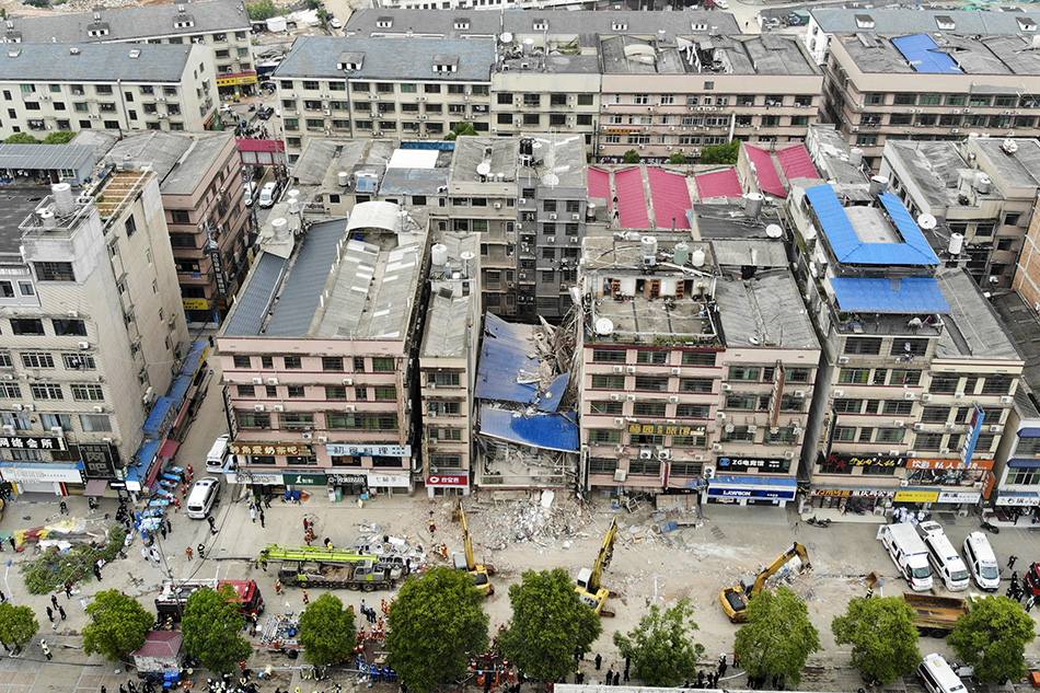 2022年4月29日，长沙市望城区一栋居民自建房倒塌，航拍事故现场。 中新社记者杨华峰/人民视觉 图