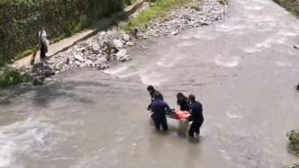 生死瞬間，湖北56歲老民警跳入深潭救回少年一命