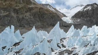 “巅峰使命”珠峰科考 ｜对冰川与污染物进行全面“体检”