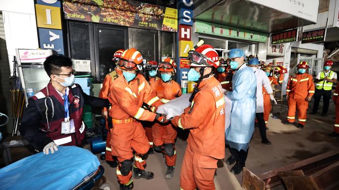 长沙居民自建房倒塌事故搜救方案调整：将对构建物逐层剥离