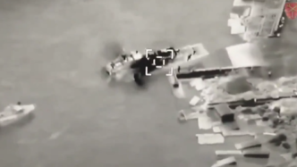 乌军方称在蛇岛击毁俄军登陆舰，俄方暂未回应