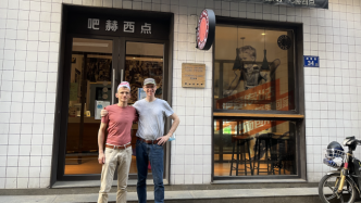 长沙“无声面包店”德国老板将回国：来中国20年舍不得离开