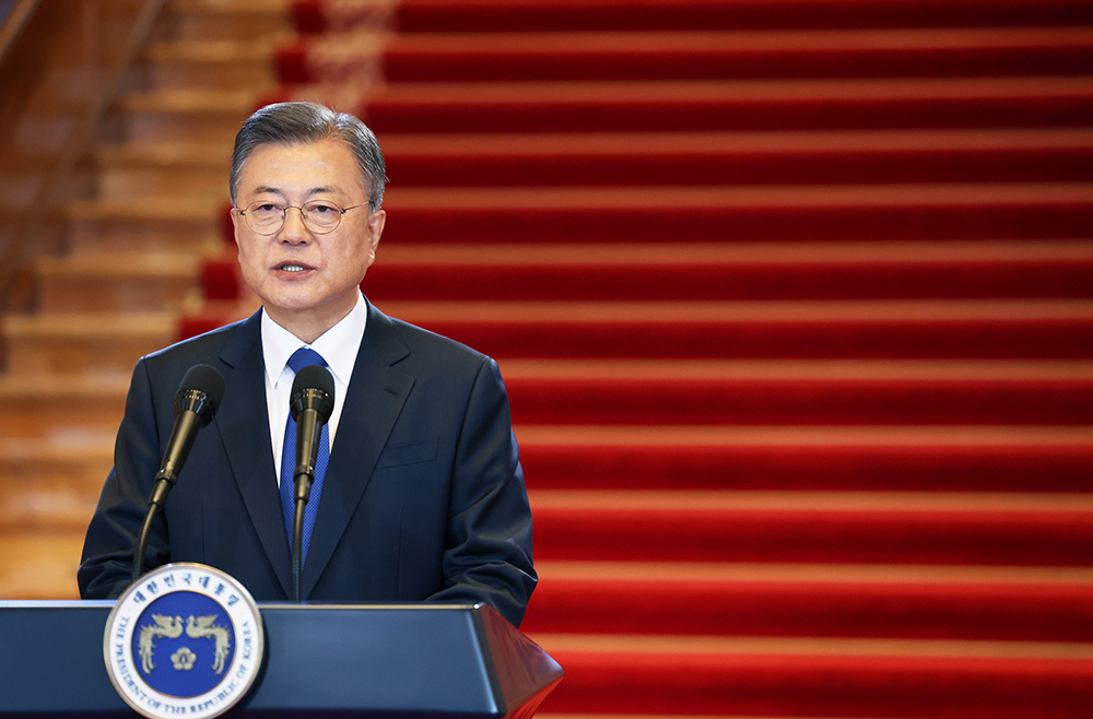 韩国总统文在寅发表卸任演说下午6时将离开青瓦台