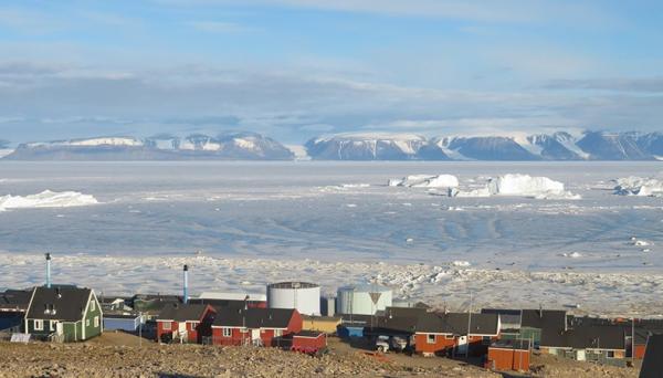 世界尽头的物流困境下，一个北极小镇的可再生能源救赎