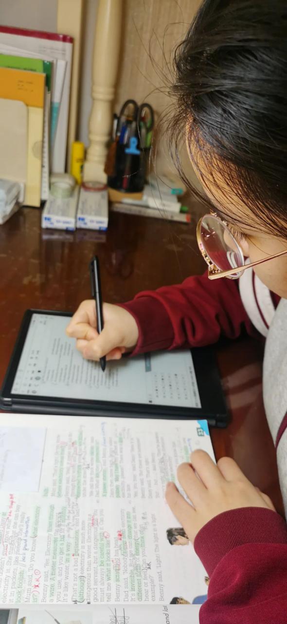 上海中小学在线教学两个月，《空中课堂》点播量超过6203万次