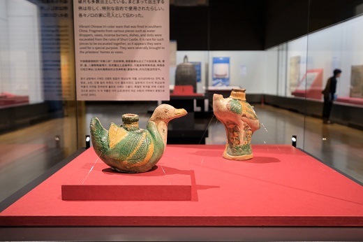 三彩鸭形、鹤形陶器水注，明代（16世纪）