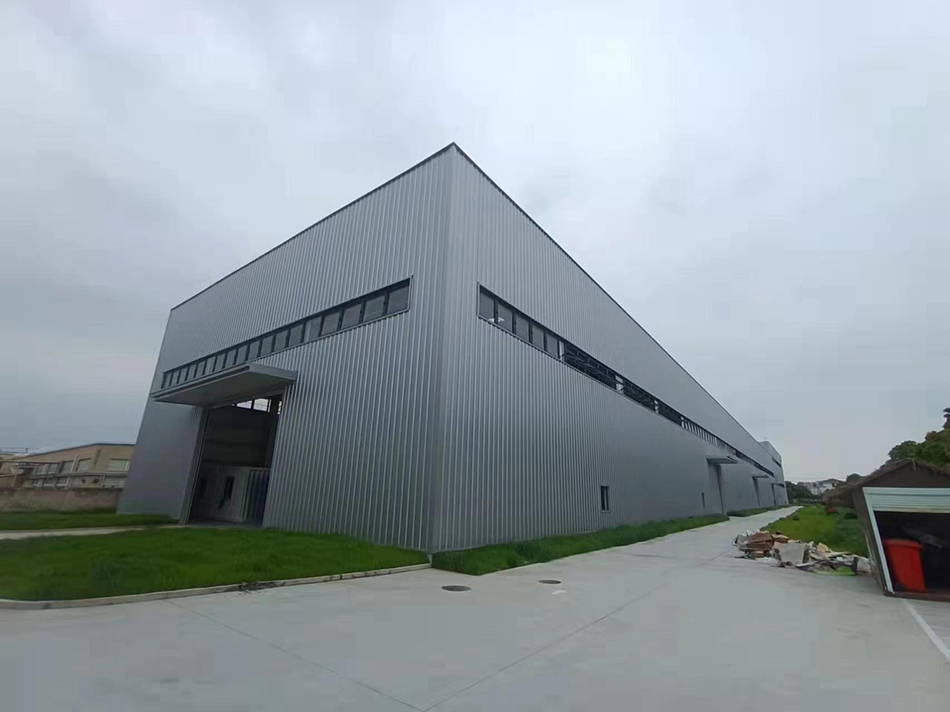 新厂房外观