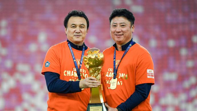 山东泰山主帅郝伟“捞钱外遇”?俱乐部:不属实,正开会研究