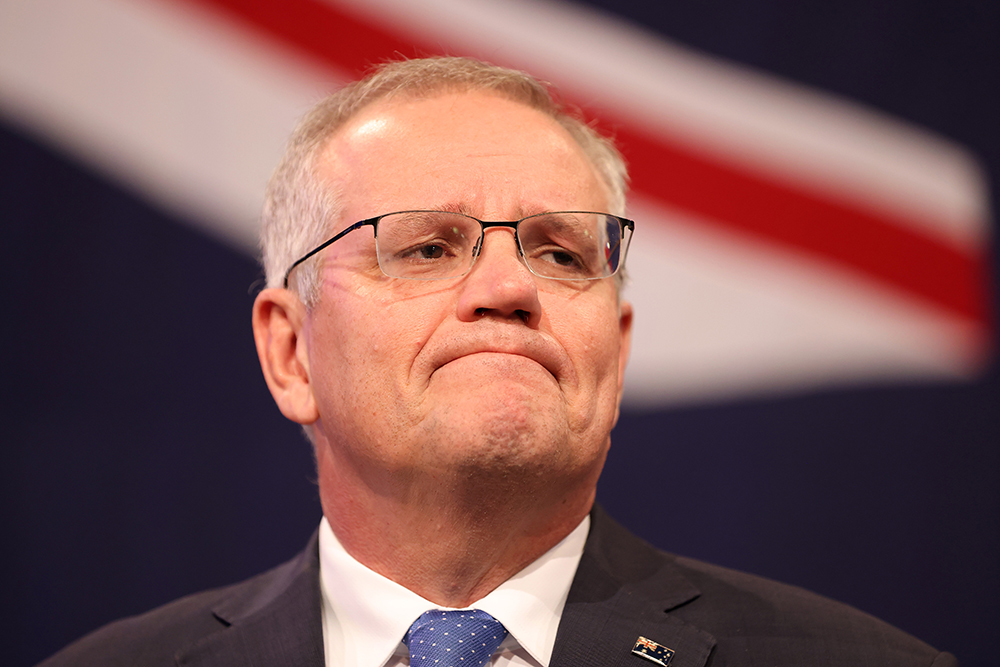 当地时间2022年5月21日，澳大利亚悉尼，澳大利亚现任总理莫里森在竞选总部发表讲话，承认败选，向工党领导人表示祝贺。