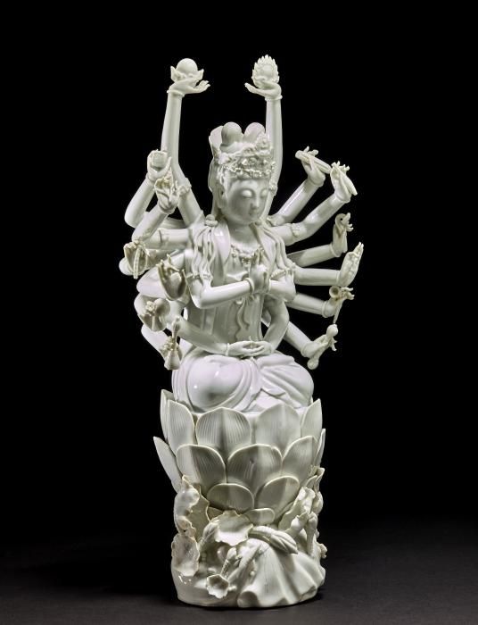 千手观音瓷像，中国，18世纪