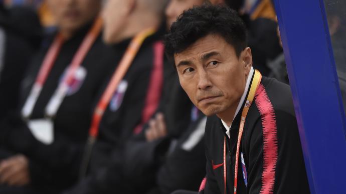 前国脚李玮峰：重庆队欠薪令人心痛，中国足球不该这么不堪 