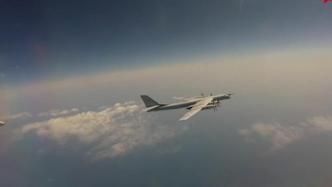 中俄两军组织实施联合空中战略巡航