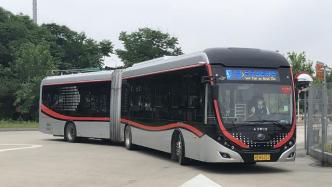 上海71路中运量公交车开始场地试跑，5月22日将恢复运营