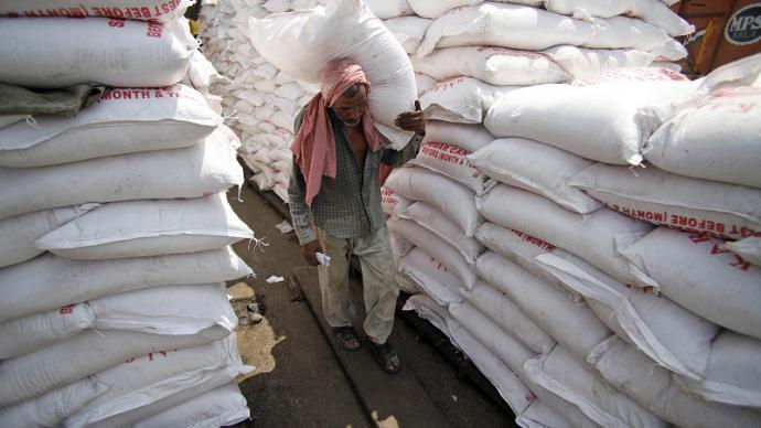 印度六年来首次限制食糖出口，全球食品价格再受压力