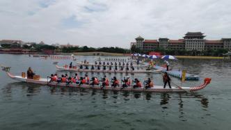 特写｜海峡两岸赛龙舟活动上的台湾青年：手握双桨，激扬青春