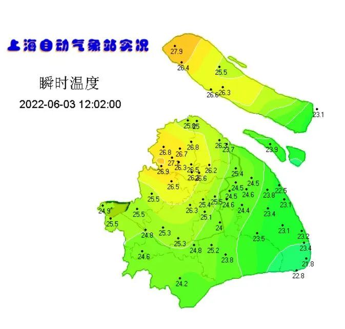 本文图片均来自微信公号“上海预警发布”