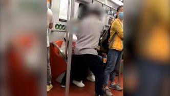 老人地铁内强行拉拽女士要求让座，上海地铁：让座并非强制