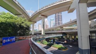 上海7座市管人行天桥加装电梯项目已复工，力争年内完成施工