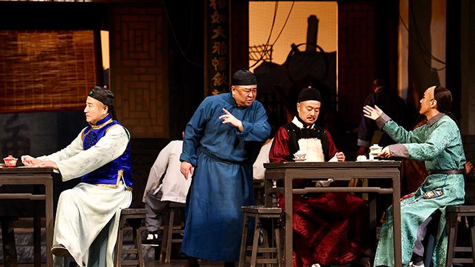澎湃早晚报丨6月12日早餐湃·北京人艺七十年，与时代同行