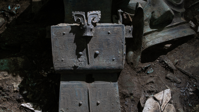 三星堆遺址考古發掘新發現：6座坑出土編號文物近1.3萬件