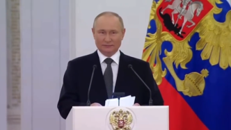普京在俄罗斯日致辞：我们对祖国的未来充满信心