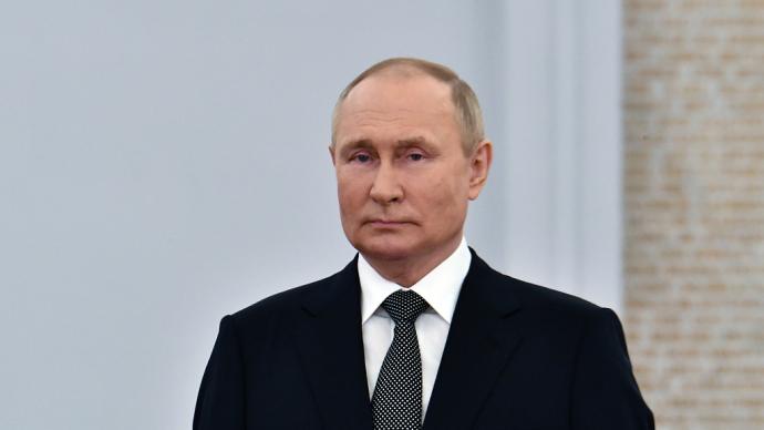 俄總統普京在圣彼得堡國際經濟論壇全體會議上發表講話