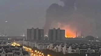 上海石化现场火势已经得到控制，火灾已致一人死亡