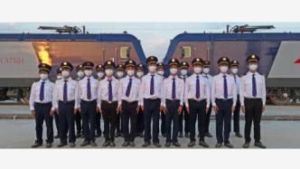 中老铁路第一批66名老挝籍司机定职