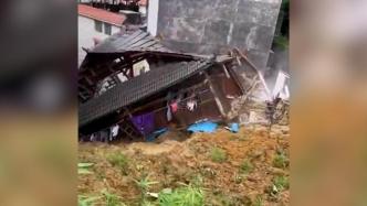 广西龙胜发生泥石流将一民房推倒损毁，无人员伤亡