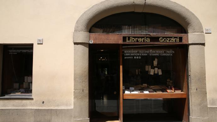 尋書歐洲｜佛羅倫薩的舊書店：23個房間里全是書