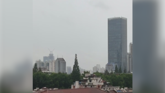 注意防范！暴雨、大风、雷电齐聚，上海目前三个预警高挂