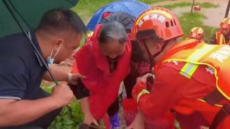 强降雨致学校民宅被淹，湖南郴州消防紧急救援