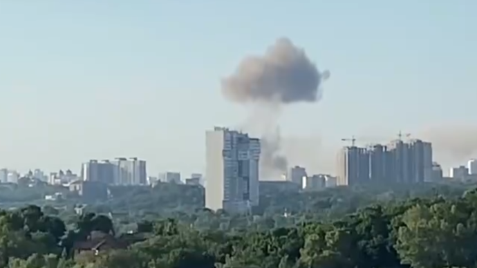 烏克蘭首都基輔傳出巨大爆炸聲，烏全境拉響防空警報