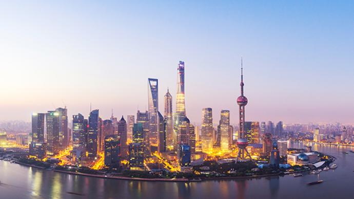 新一屆上海市委常委會舉行第一次會議，學習中央精神，明確自身建設各項要求
