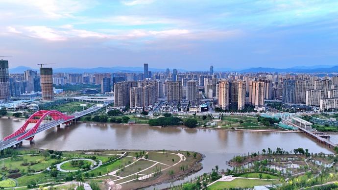 江西赣州市提升发展能级：扎实建设区域性中心城市