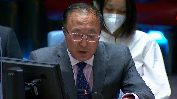 中国常驻联合国代表敦促北约勿借乌克兰危机挑起“新冷战”