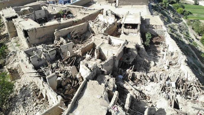 外交部：将继续关注阿富汗地震灾情及灾后重建，愿提供更多帮助