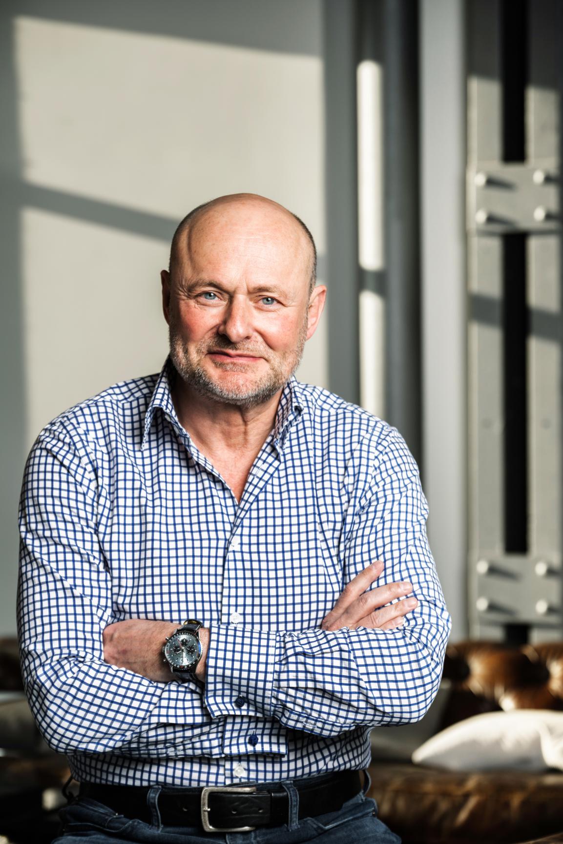 对话百年灵全球ceo要复古更要年轻与酷