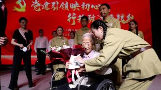 上海93岁抗美援朝“老兵”王漫如的故事被搬上舞台