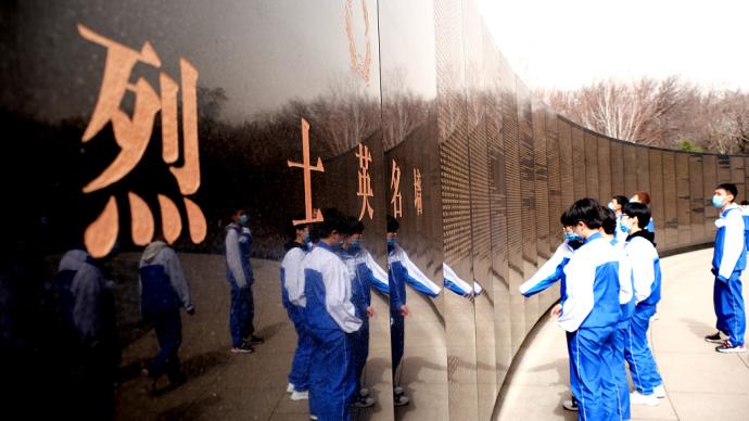 退役军人事务部发布会：全国76万座烈士墓动态信息化管理