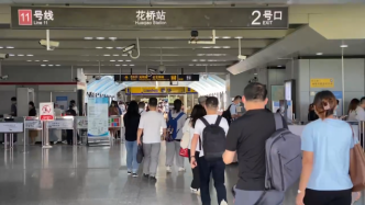 上海地铁11号线昆山段恢复运营，早高峰客流仅疫情前一半